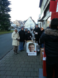 Unsere Bausteine für Bubenreuth: Infostand am 22.02.2014 vor der Bäckerei Patz. Mit Gudrun Wagner, Jessica Braun, Frank Riegler, Michaela Karl, Johannes Karl und Marcus Kreyer